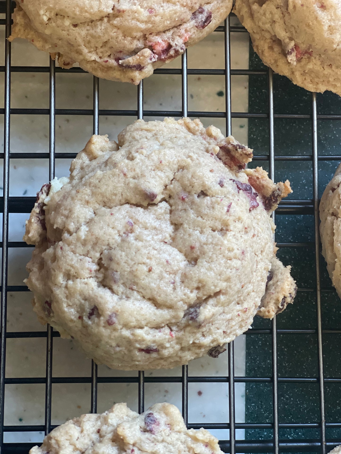 Strawberry Cheesecake - 1 dozen